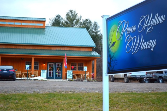 436 Russellville Rd, Westfield, MA